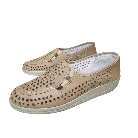 Spring Step Leather Upper Slip On Shoes Cut Out Flats Beige Size 9US 40 Portugal - Picture 10 of 16